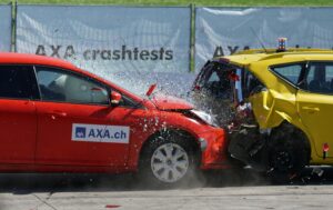 Read more about the article Liability in Multi-Car Pileups: Who Pays for What?