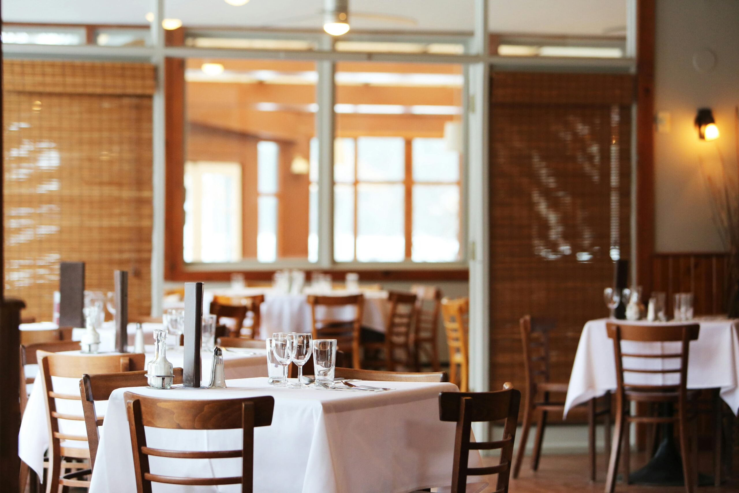 Read more about the article Can You Sue If You Get Sick After Eating at a Restaurant?